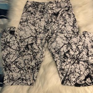 LiCi High waist scrunch leggings